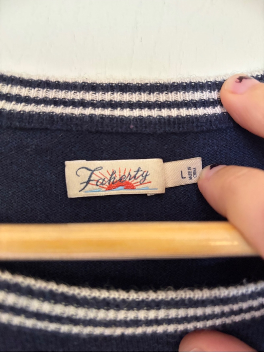 Faherty Women Surf Sweater Size Large Multicolor Stripe Cotton Cashmere Crewneck - Picture 8 of 10
